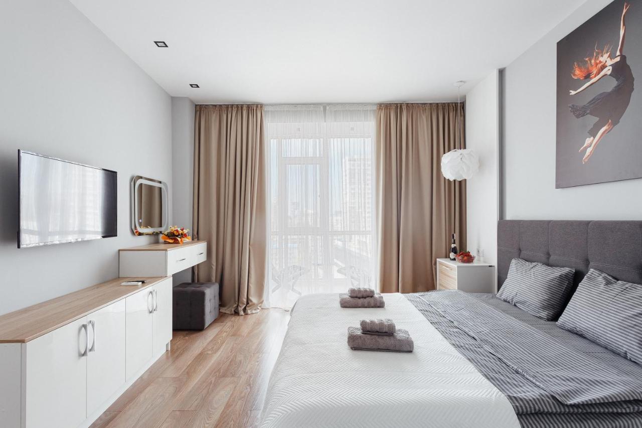 White Apartments Odessa Luaran gambar