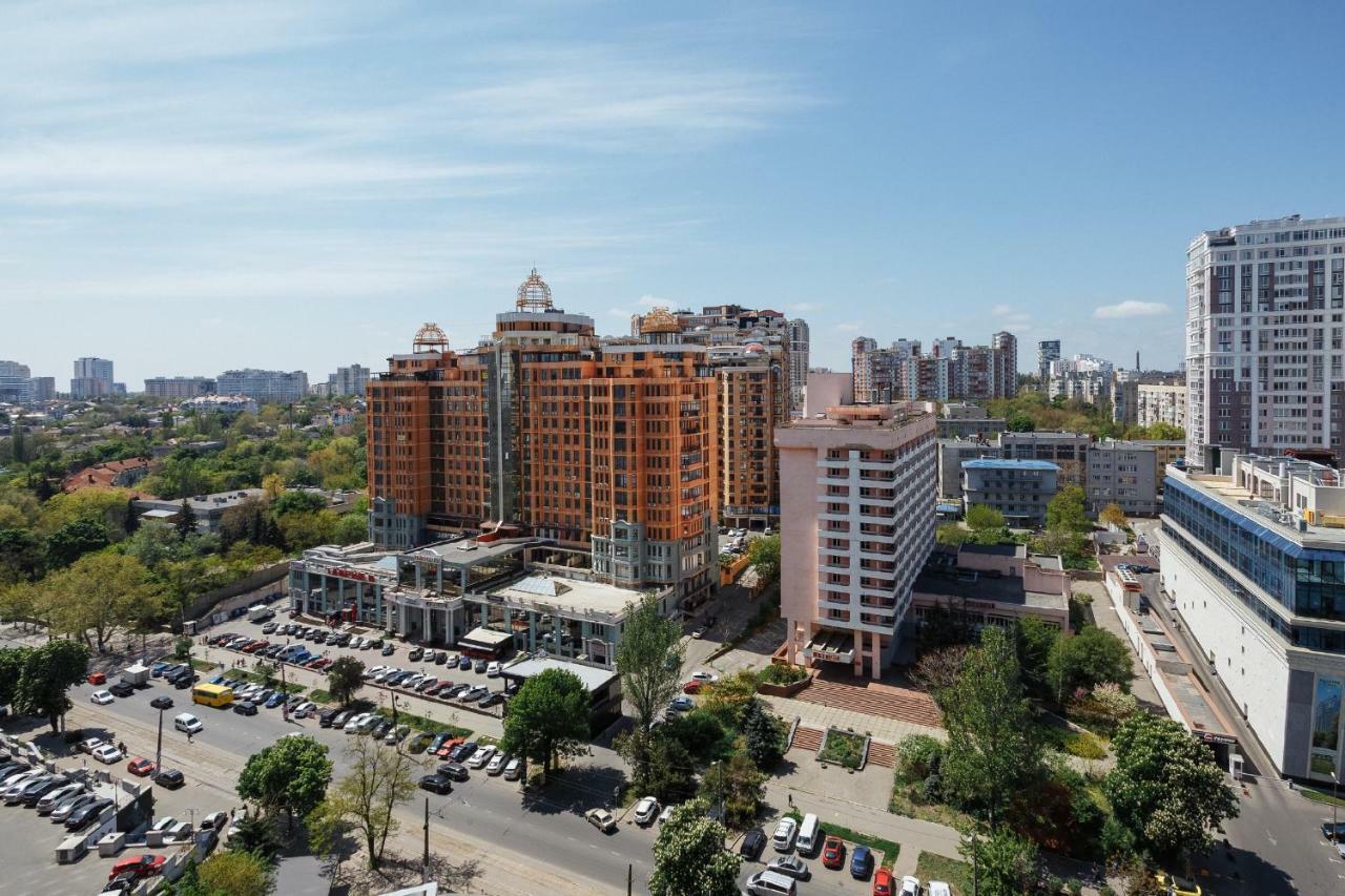 White Apartments Odessa Luaran gambar